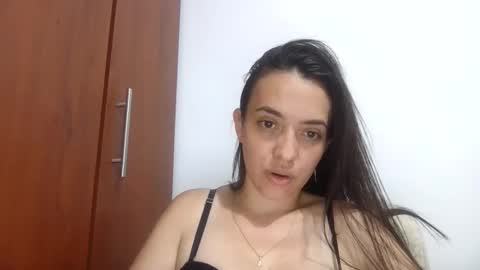 jazminojeda online show from November 2025 04:34:02 AM