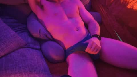 Hornyhunk 30 online show from February 2025 10:20:02 PM