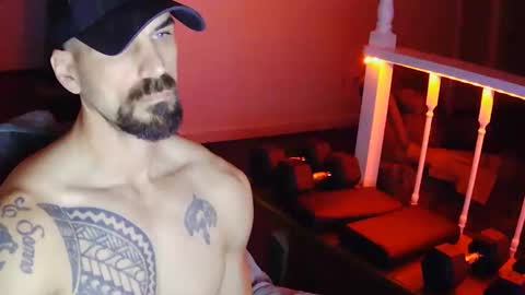 jdcornett85 online show from December 2025 01:36:01 AM