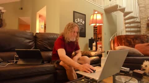 JDinEuless online show from February 2025 11:24:01 PM