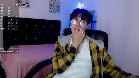 jeam_hot online show from December 2025 10:15:01 PM