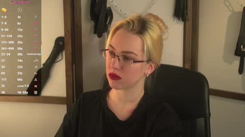 Jean online show from October 2025 06:44:02 AM