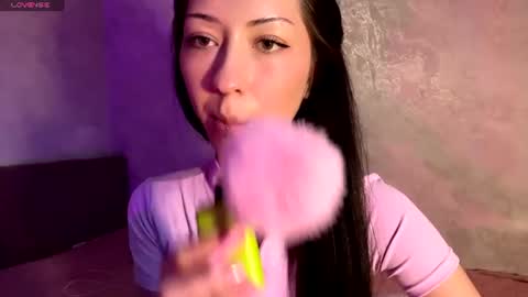 Snapshot of jeanemott chatting on July 2026 05:04:01 PM Johnetta online show from July 2026 05:04:01 PM