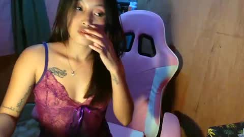 Snapshot of jeanny_babe chatting on June 2026 01:57:02 PM jeanny_babe online show from June 2026 01:57:02 PM