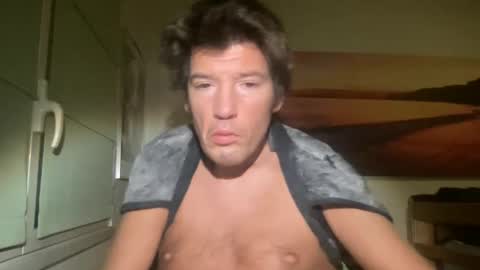 Snapshot of jeanslov chatting on December 2024 03:38:02 AM jeanslov online show from December 2024 03:38:02 AM