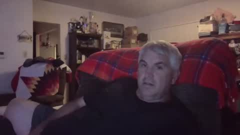 Snapshot of jecko71 chatting on May 2026 04:07:01 AM dadbody71 online show from May 2026 04:07:01 AM