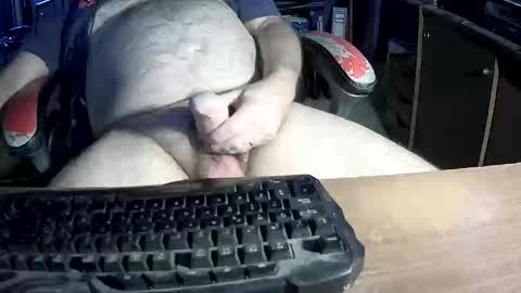 Snapshot of jeff_40962 chatting on January 2025 02:36:02 PM Jeffrey Sinclair online show from January 2025 02:36:02 PM