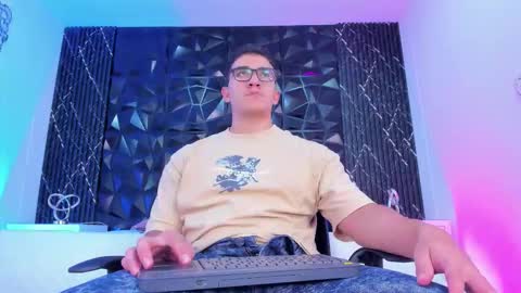 Jeff online show from October 2025 08:14:02 PM