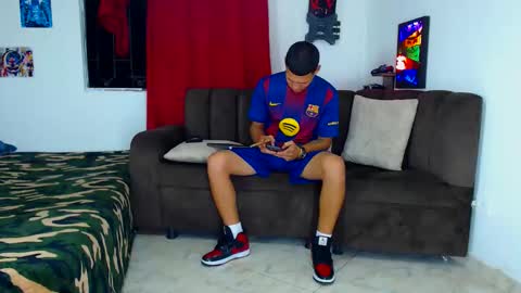 jeffer21_hot online show from February 2026 03:21:01 AM