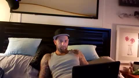 Snapshot of jeffersonjason438 chatting on November 2025 02:03:01 AM Doingitright online show from November 2025 02:03:01 AM