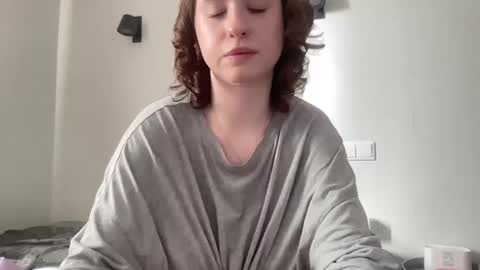 Inna  online show from February 2025 07:43:01 AM