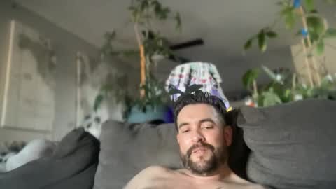 Guy Jones online show from November 2025 10:19:02 PM