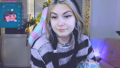 Jelya online show from December 2024 01:10:02 PM