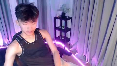 Snapshot of jemart_urnaughtboy chatting on May 2026 08:33:02 AM jemart_urnaughtboy online show from May 2026 08:33:02 AM