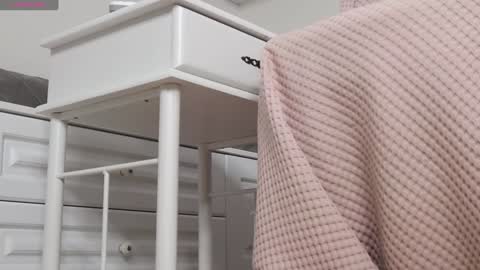 Jena  dont forget to thumbs up your rating is so important to me  online show from December 2024 07:54:02 AM