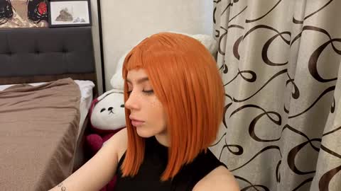 Snapshot of jenie_fire chatting on September 2025 01:44:02 PM Dolly online show from September 2025 01:44:02 PM