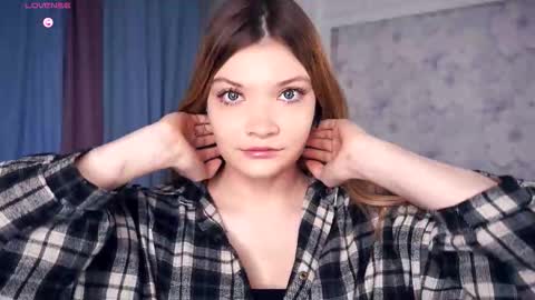 Lynet online show from October 2025 06:17:01 AM