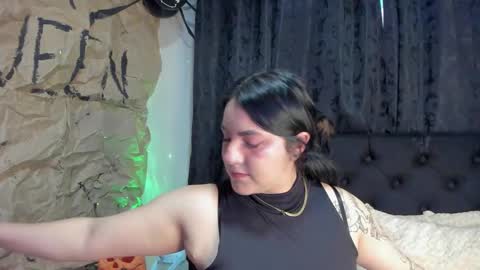 jeniferpowell_nm online show from October 2025 11:22:01 AM