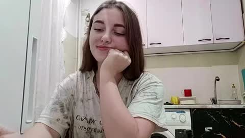 Jeniffer online show from December 2025 10:15:02 PM