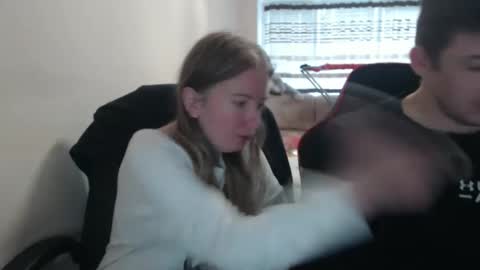 JenisAndPeter online show from October 2025 07:17:02 AM