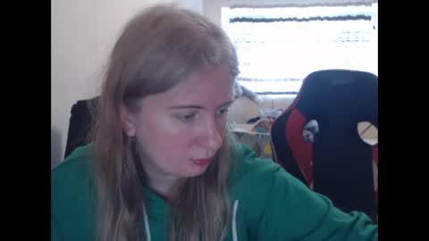 JenisAndPeter online show from April 2026 08:04:02 AM