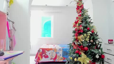 Snapshot of jenn_hot1 chatting on December 2024 06:20:02 PM jenn online show from December 2024 06:20:02 PM