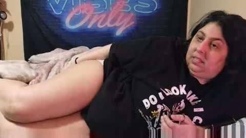  Dragon Queen. Be my Dragon --  and  online show from April 2026 03:17:02 PM