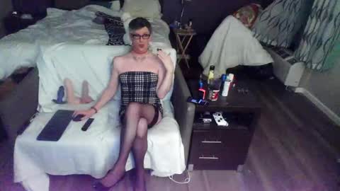 Jenna Cross online show from March 2026 12:58:02 AM