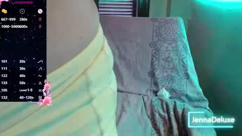 Snapshot of jennadeluxe chatting on July 2026 05:14:01 AM Jenna online show from July 2026 05:14:01 AM