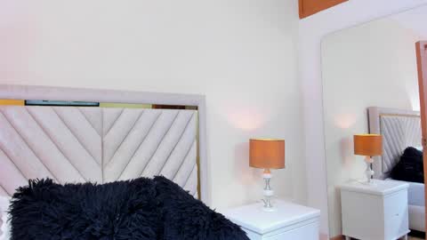 jenner_madison online show from April 2026 01:47:01 PM