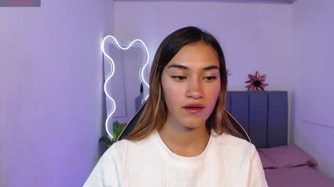 Snapshot of jenner_tay chatting on May 2026 03:24:02 AM jenner online show from May 2026 03:24:02 AM