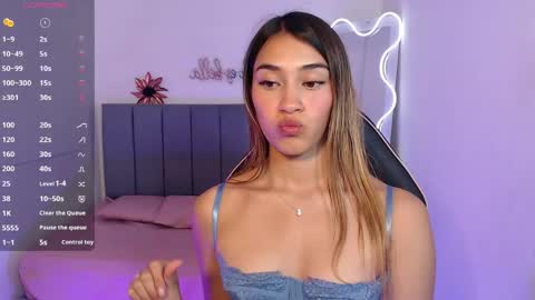 Snapshot of jenner_tay chatting on May 2026 03:02:01 AM jenner online show from May 2026 03:02:01 AM