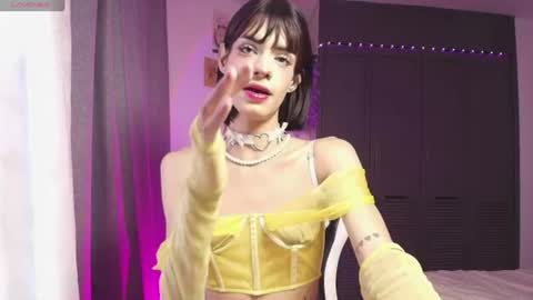 Snapshot of jennie_minatozaki chatting on July 2026 04:44:02 PM s new account online show from July 2026 04:44:02 PM