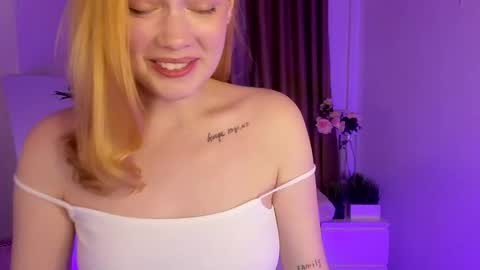 Snapshot of jennifer_shy_ chatting on June 2026 02:23:01 PM Jennifer online show from June 2026 02:23:01 PM