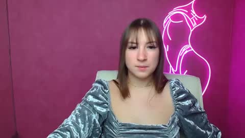 Snapshot of jennifer_xo_ chatting on January 2025 06:35:02 AM Jennifer online show from January 2025 06:35:02 AM