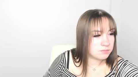 Snapshot of jennifer_xo_ chatting on March 2025 06:40:02 AM Jennifer online show from March 2025 06:40:02 AM