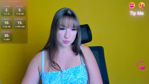 Snapshot of jennifer_xo_ chatting on September 2025 11:32:01 AM Jennifer online show from September 2025 11:32:01 AM