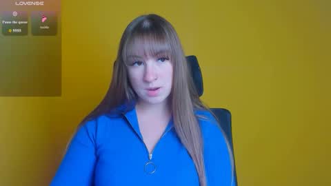 Snapshot of jennifer_xo_ chatting on October 2025 12:14:02 PM Jennifer online show from October 2025 12:14:02 PM