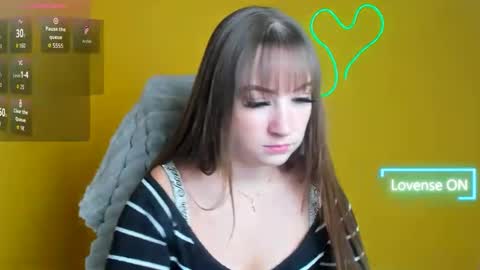 Jennifer online show from October 2025 12:22:02 PM