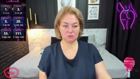 Jennifer online show from February 2025 01:13:02 PM