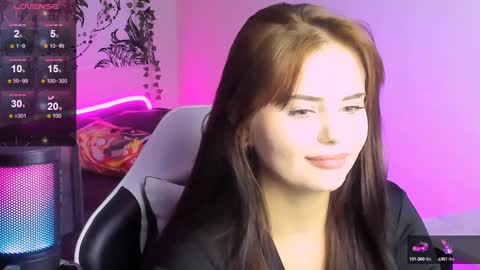 Jenni online show from December 2024 06:20:01 PM