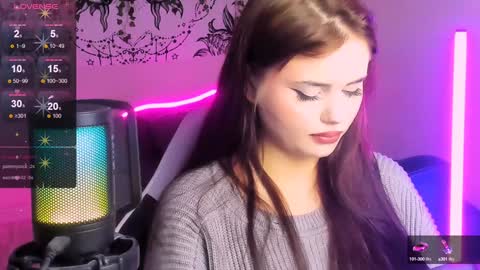 Jenni online show from December 2024 07:41:02 PM