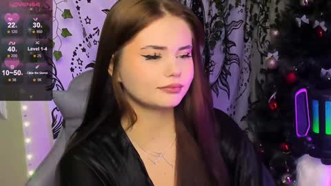 Jenni online show from January 2025 11:02:01 AM