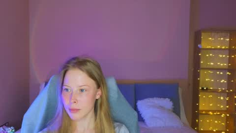 Snapshot of jenny_angelok chatting on May 2026 02:48:01 PM Next broadcast on December 05 subject to change online show from May 2026 02:48:01 PM