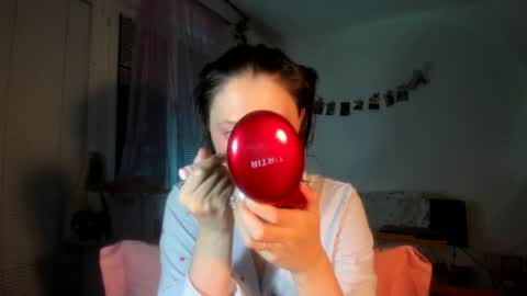 Snapshot of jenny_cox_love chatting on April 2026 06:20:01 PM Jennifer Jenny Darling online show from April 2026 06:20:01 PM