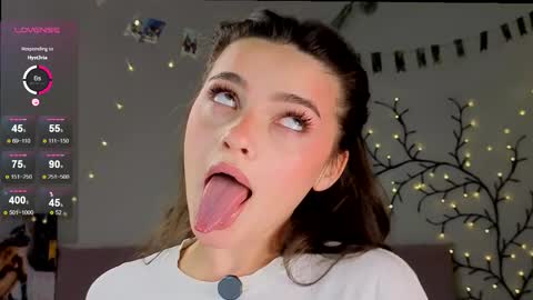 jenny_dellrose online show from December 2025 06:14:02 PM