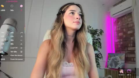 Snapshot of jenny_harringtons chatting on September 2025 07:03:02 AM jenny_harringtons online show from September 2025 07:03:02 AM