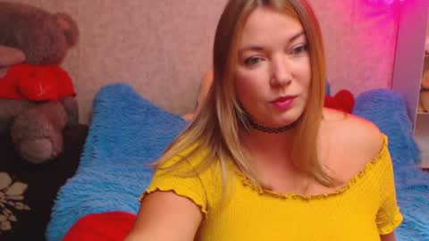 Snapshot of jenny_oliviawow chatting on September 2025 02:09:02 PM  All the most interesting in private.  my room for my smile  online show from September 2025 02:09:02 PM