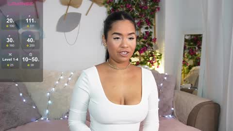 Snapshot of jenny_roberts96 chatting on January 2025 07:56:01 PM Jenny Roberts online show from January 2025 07:56:01 PM