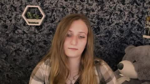 Snapshot of jenny_smille_ chatting on May 2026 08:20:01 AM jenny_smille_ online show from May 2026 08:20:01 AM